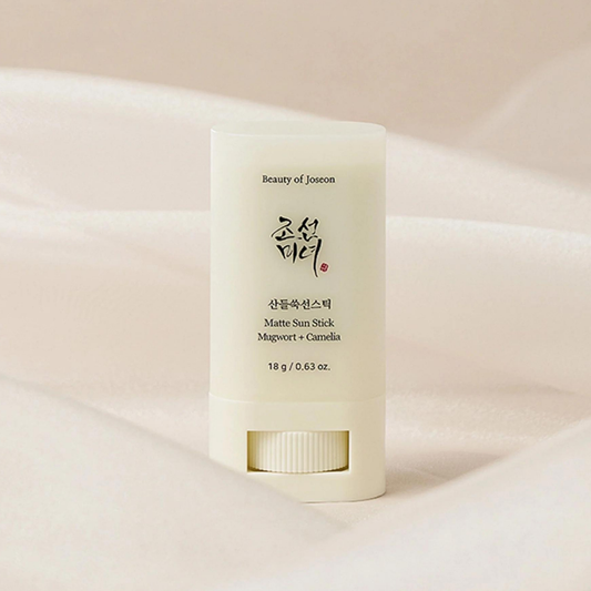 Matte Sun Stick Mugwort + Camelia