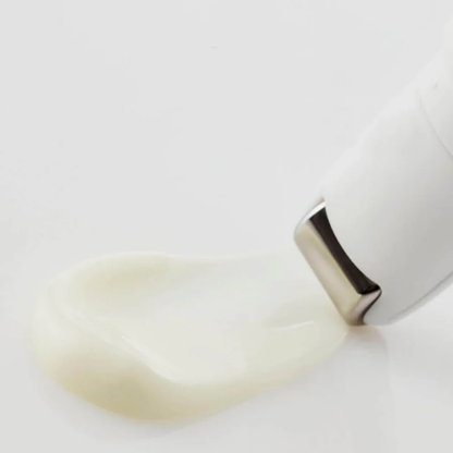 Retinol Flat Iron Eye Roller